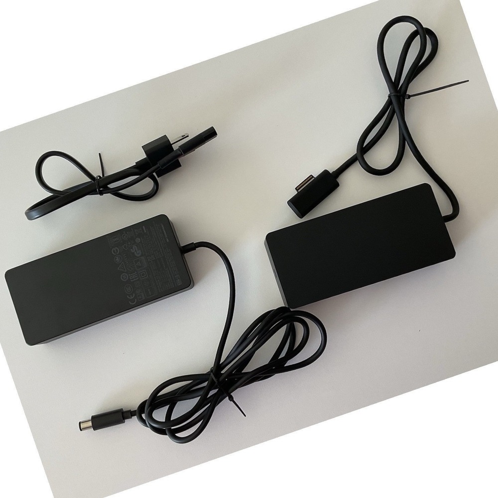 OFFICIAL Microsoft 1661 Surface Dock for Surface Series 3,4,5,6,7,8 - with power